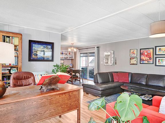 4th image of 2412 Foothill Boulevard #24