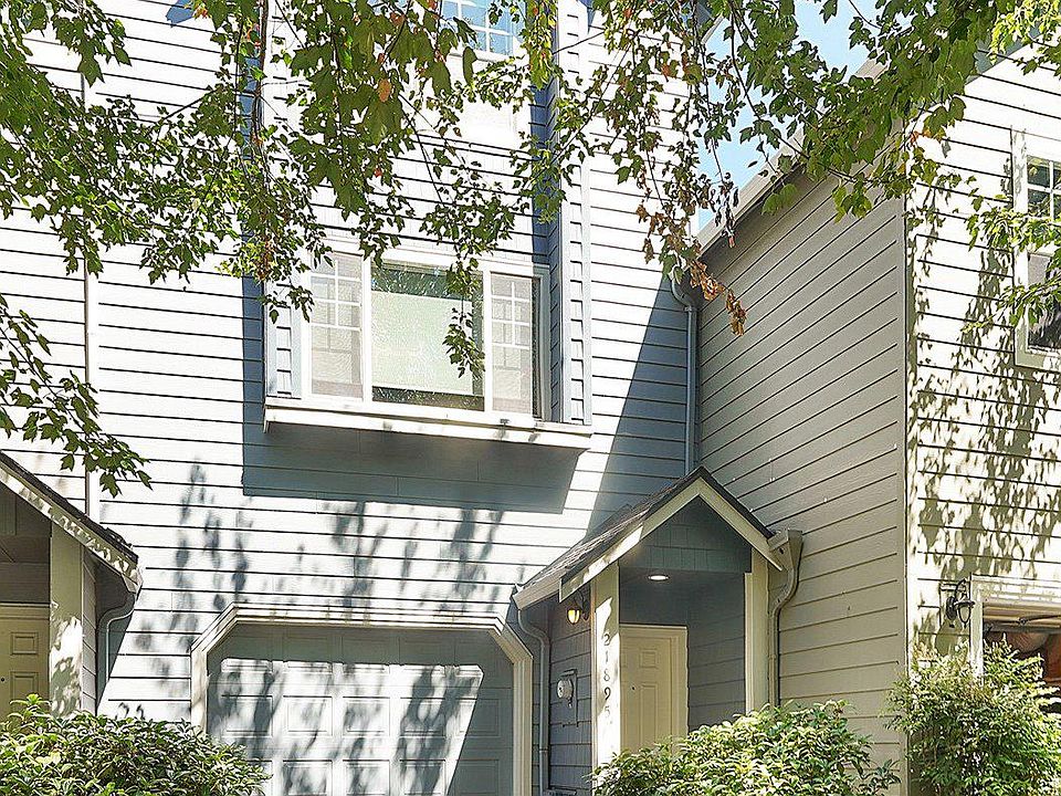 1st image of 21895 NE Heartwood Cir