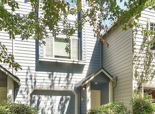 21895 NE Heartwood Cir, Fairview, OR 97024