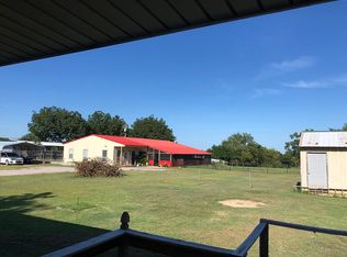 2318 S Harrah Rd, Harrah, OK 73045