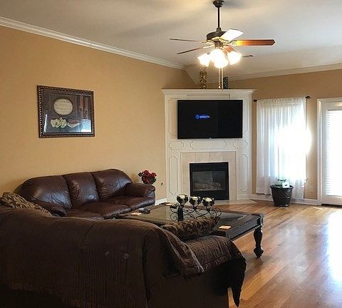 5th image of 1695 E Belledeer Dr