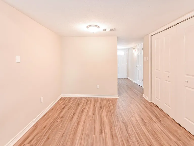 22710 Melham Ln — Photo 8