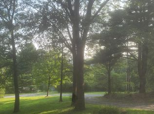 108 Connelly Rd #9, Hillsdale, NY 12529