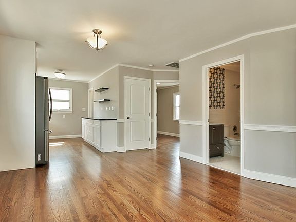 5th image of 22 Belmont Ave