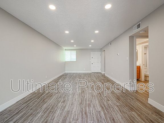 4th image of 4727 E Lafayette Blvd Unit 330