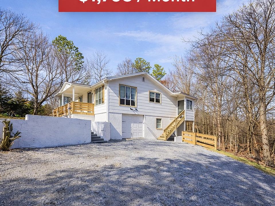 1st image of 117 Newton Dr SE