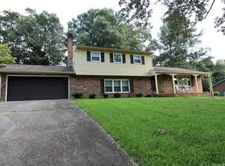 105 Pinetree Rd, Hopewell, VA 23860
