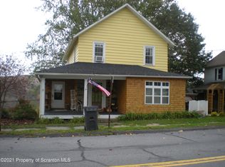 732 N Main St, Forest City, PA 18421