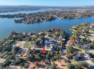 697-698 Castlehigh Dr, Marble Falls, TX 78654