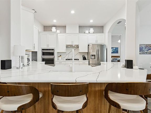 5th image of 5141 GREENS DRIVE