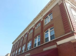 188 W Main St APT 302, Stoughton, WI 53589