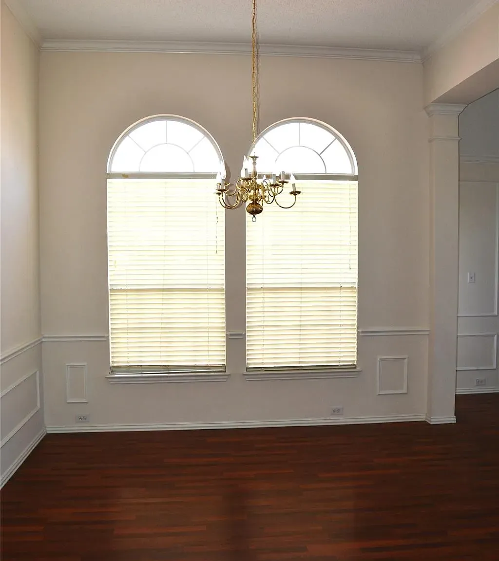 4 bed, 2682 sqft, $2,995 — Photo 3