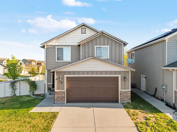 35 E Water Ln, Vineyard, UT 84059