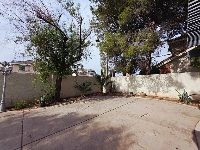 2920 Setting Sun St — Photo 42