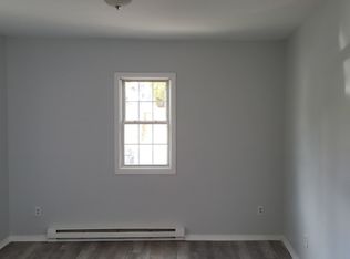 954 N Main St, Waterbury, CT 06704