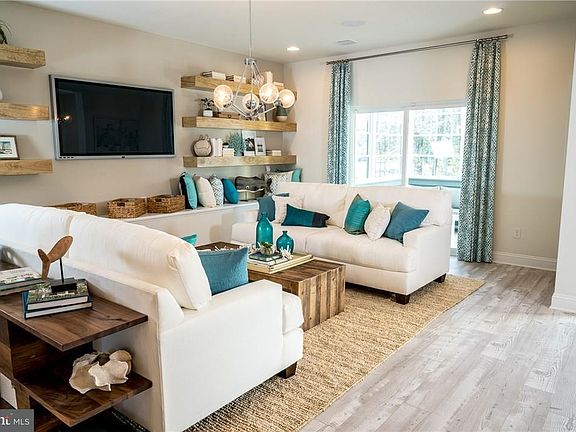 3rd image of 36215 Glenveagh Rd #Lot 3