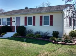 32 Voshells Mill Rd, Dover, DE 19904