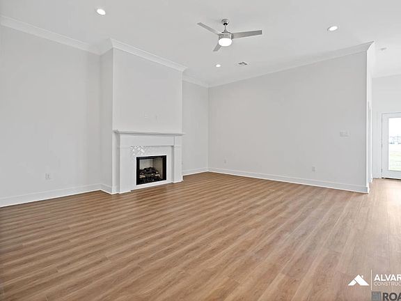 3rd image of 12958 Magnolia Square Dr