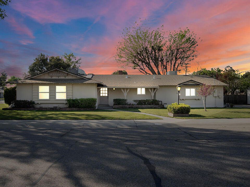 1st image of 217 W Laura Avenue