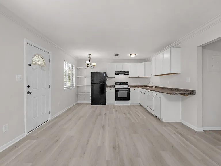 131 Bayou View Dr #D — Photo 8