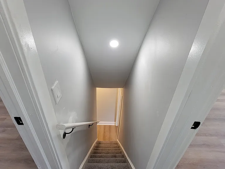 1504 McHenry St — Photo 11