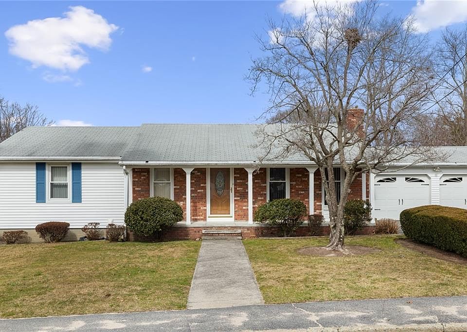 127 Brayton Ave, Cranston, RI 02920 Zillow