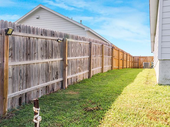 4th image of 7207 Rosada Way