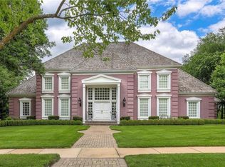 11609 Manor Rd, Leawood, KS 66211