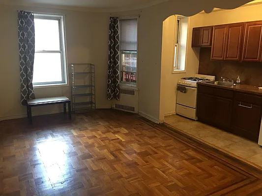 Rented by Zuz Realty | media 1