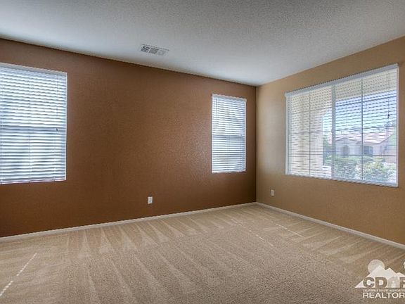 3rd image of 79918 Swansea Ave