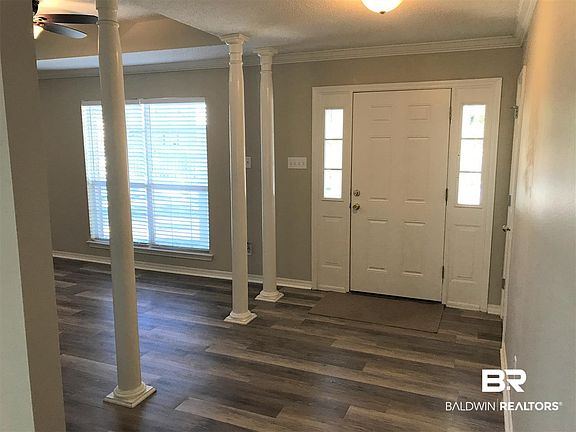 2nd image of 9161 Jackson Cir