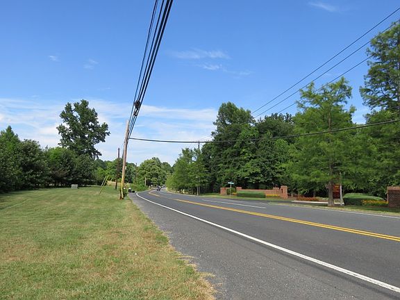5th image of 6005 Old Crain Hwy