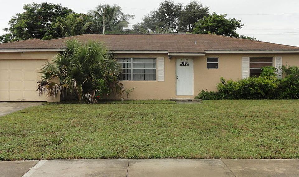 2nd image of 11788 Dahlia Dr
