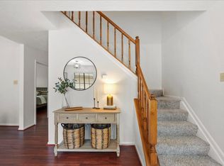 7752 High Village Dr, Houston, TX 77095