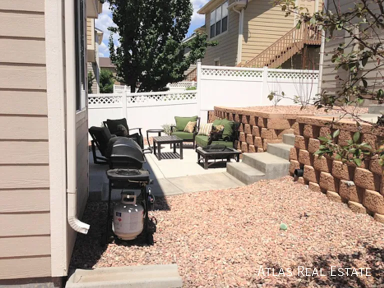 2294 Saint Paul Dr — Photo 5