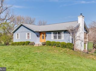 815 Mason Dr, Harpers Ferry, WV 25425