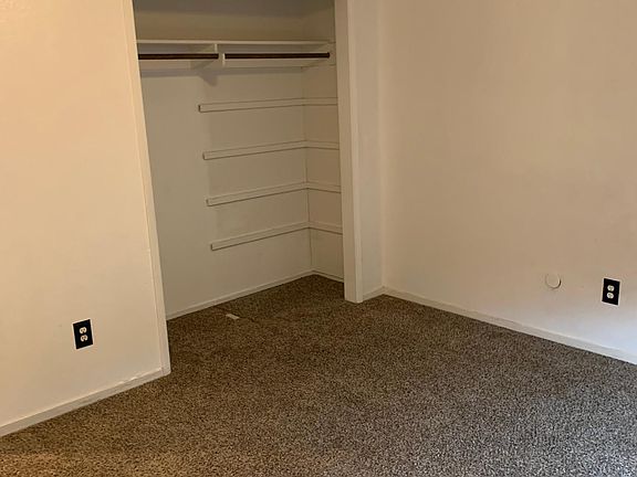 5th image of 2854 Chauncy Cir
