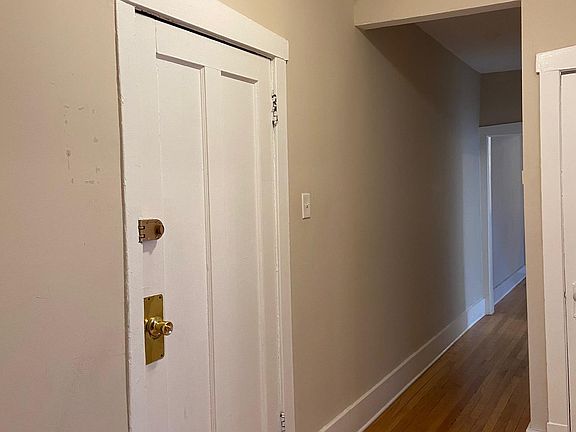 2nd image of 61 Chicago Ave APT 1