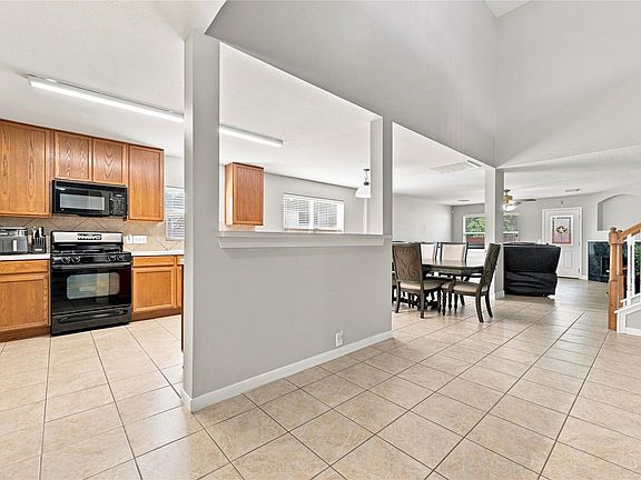 4th image of 17639 Prospect Meadows Dr