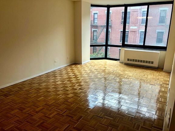 2nd image of 215 W 95th St #5G1