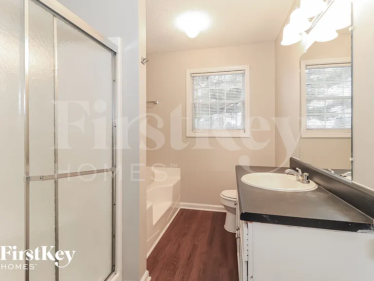 100 Ivy Brook Dr — Photo 13