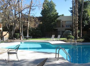 1341 E Fort Lowell Rd APT B, Tucson, AZ 85719