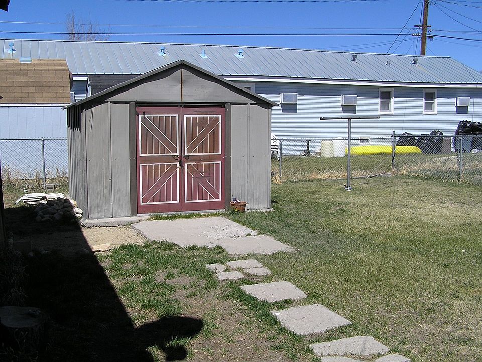 2nd image of 332 Kingsley St
