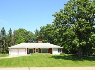 2104 W Main St, Albert Lea, MN 56007