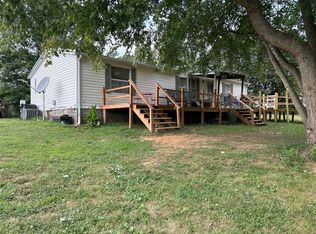 101 Belcher Rd, Morgantown, KY 42261