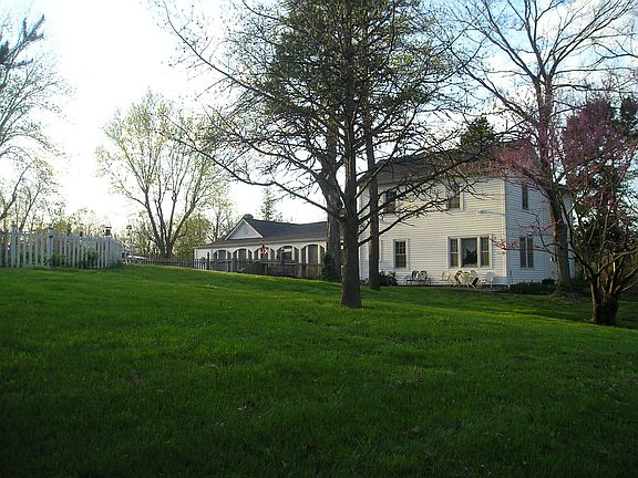 Side & Rear Yard