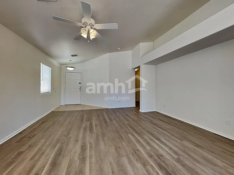 8417 W Hilton Ave — Photo 6