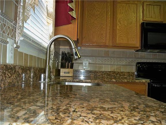 Kitchen Granite and Tile