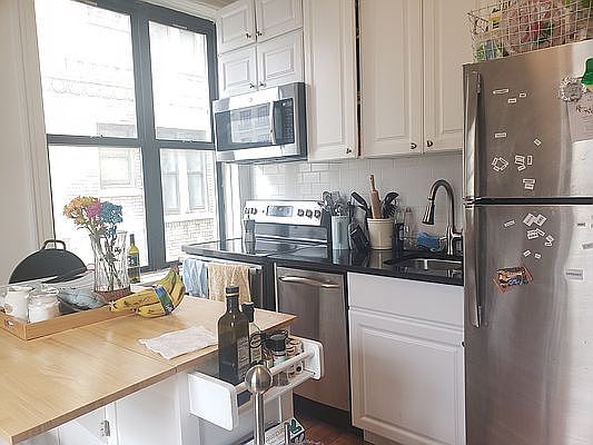 2nd image of 509 Cathedral Pkwy #4JN