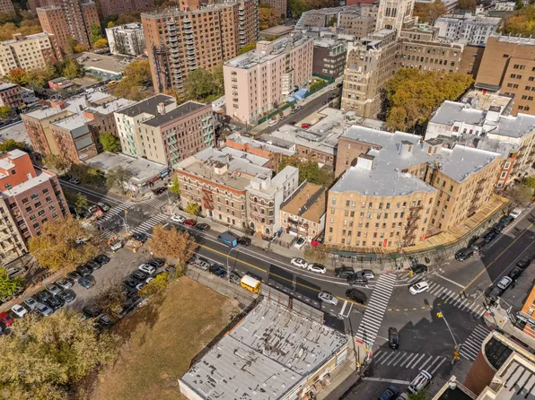 579 East 168th Street image 16 of 17